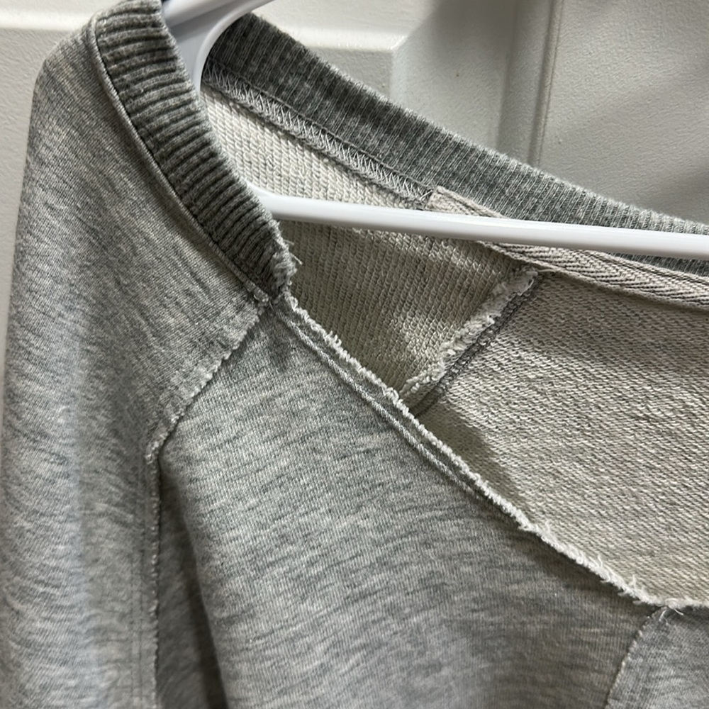 Anthropologie L gray sweatshirt - Picture 2 of 4